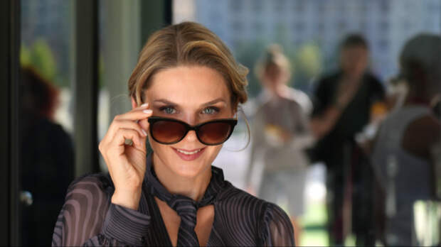 «Однажды меня ударили по лицу»: актриса Анна Ещенко о проблемах в школе