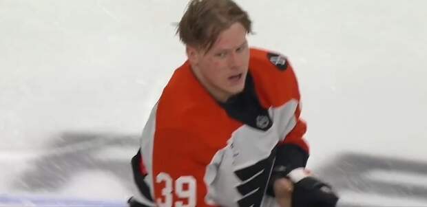 Российского нападающего Мичкова признали второй звездой дня в НХЛ