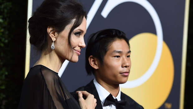 Приемный сын Джоли Пакс называл Питта отвратительным и ужасным отцом