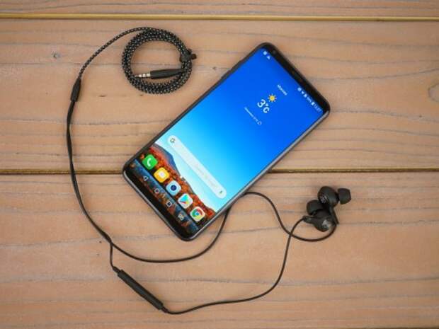 LG V30+