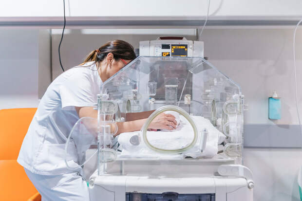 Губернатор Кузбасса Сердюк призвал не торопиться с выводами о трагедии в роддоме