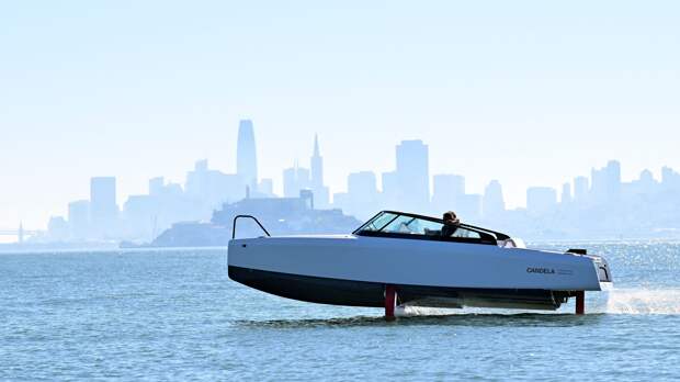 Candela C-8 electric hydrofoil boat