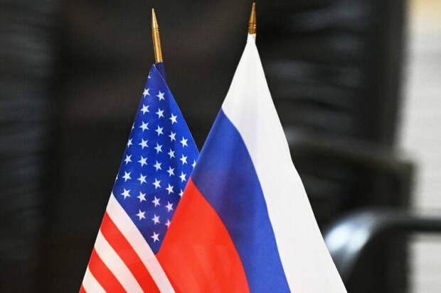 США ввели санкции против российских банков и СПБ Биржи. Что это значит для клиентов