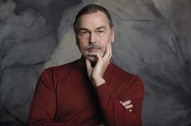 Никас Сафронов: «Жизнь — это фонтан»: искусство, меценатство и мудрость поколений