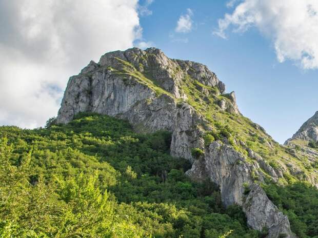 В горах Дагестана пропала семья с ребенком