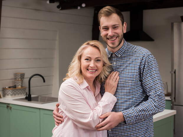 Рязанский священник объяснил, кто важнее для мужчины — мать или жена