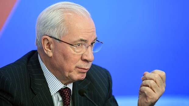 Премьер-министр Украины в 2010-14 годах Николай Азаров, ныне сопредседатель «Клуба народного единства», является компромиссной...