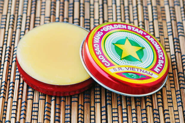 Биолог Опарин: бальзам "Звездочка" борется не с вирусом, а с неприятными ощущениями