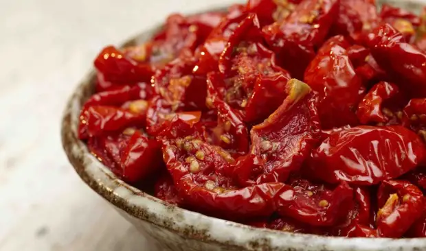 Sundried-Tomatoes-in-Olive-oil