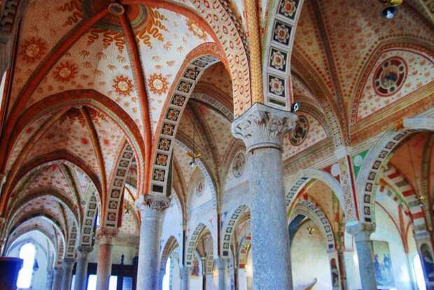 Тайная вечеря находится в монастырской столовой прекрасной церкви Santa Maria delle Grazie в Милане. \ Фото: banjoviaggi.it. Тайная вечеря находится в монастырской столовой прекрасной церкви Santa Maria delle Grazie в Милане. \ Фото: banjoviaggi.it.