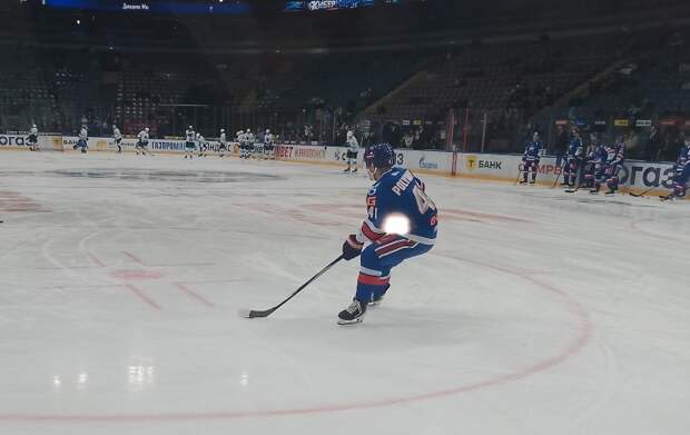 КХЛ признала вратаря и нападающего СКА лучшими за неделю