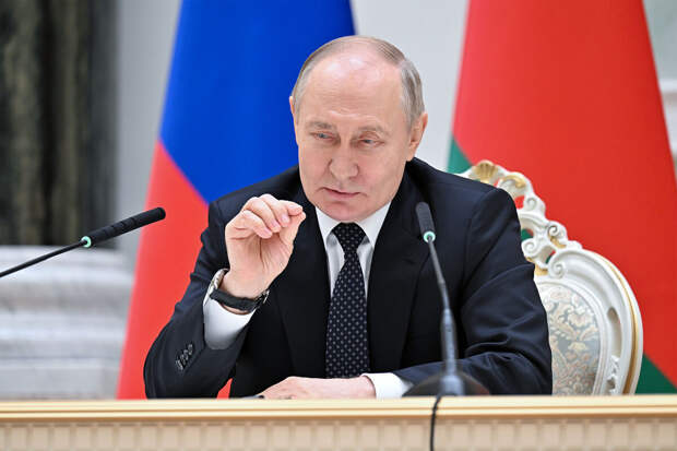Путин: если вы хотите прекратить боевые действия, не поставляйте Украине оружие