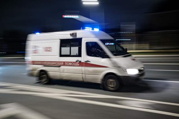 В Грайвороне мужчине ранило грудь и лицо из-за удара дрона по машине