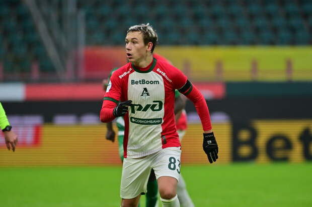 Два российских футболиста вошли в тройку лучших полузащитников Восточной Европы