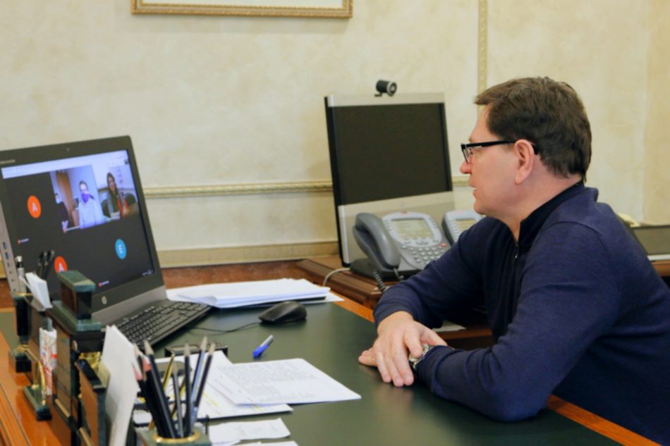 Алексей Пашков провел видеоконференцию с активом партии «Единая Россия» и жителями округа