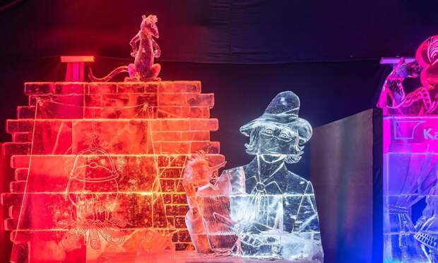 Можно ли вырезать любовь изо льда? Артисты на «Ледовой Москве» доказали, что да