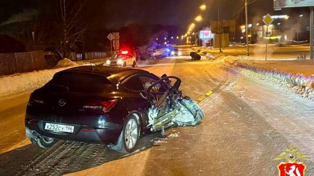 В Полевском 19-летний водитель иномарки врезался в попутный трактор