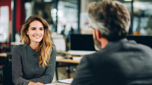 Купальник под запретом? Могут ли отказать в работе из-за фотографий в соцсетях