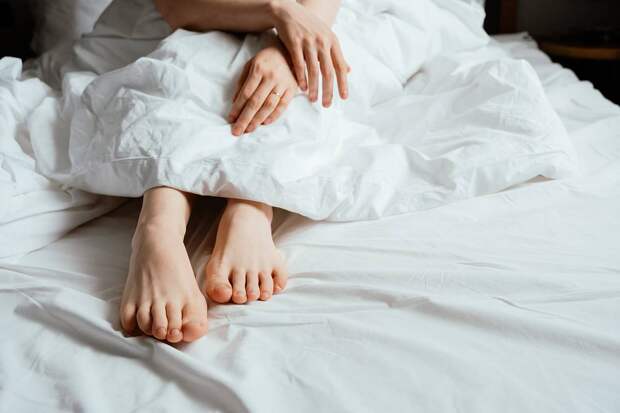 Парень пошутил про мастурбацию перед своей девушкой и оказался в тупике