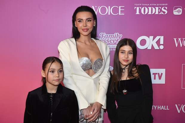 Дочь Самойловой и Джигана получила полмиллиона на 11-летие