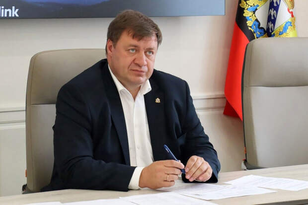 Курский экс-замглавы Дедов сказал суду, что передал откаты бывшему губернатору