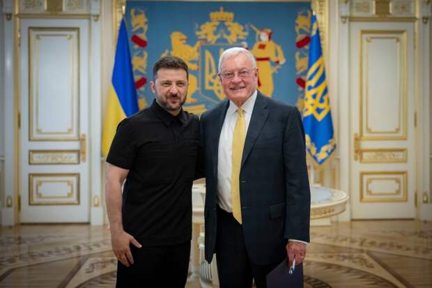 Встреча Зеленского и Келлога. Фото: PRESIDENT OF UKRAINE/Keystone Press Agency/Globallookpress Встреча Зеленского и Келлога. Фото: PRESIDENT OF UKRAINE/Keystone Press Agency/Globallookpress