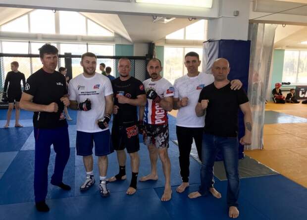 Спортсмены вышли на ковёр