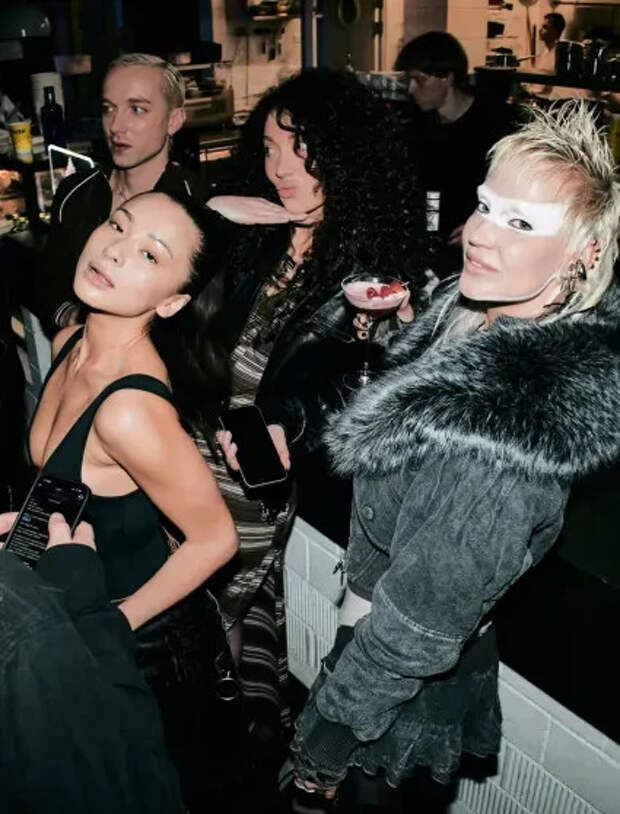 Диана Коркунова, Anikv, Глюкоза