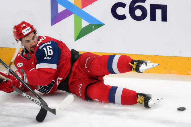 "Локомотив" обыграл "Динамо" из Минска в матче регулярного чемпионата КХЛ