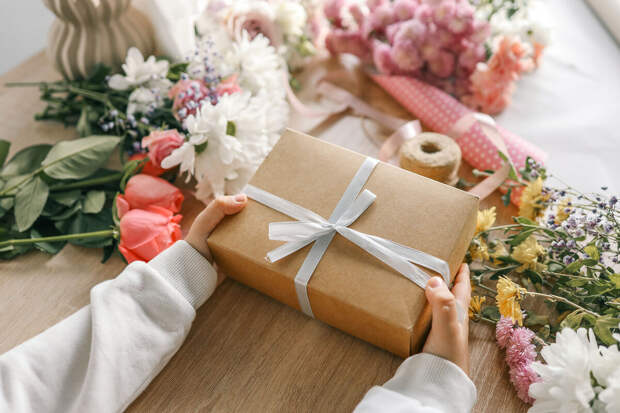 STARWIND: россияне стали чаще выбирать прагматичные подарки