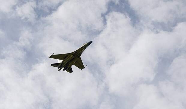 Военкоры рассказали о роли российского Су-35 в вызволении шедшего в порт РФ танкера