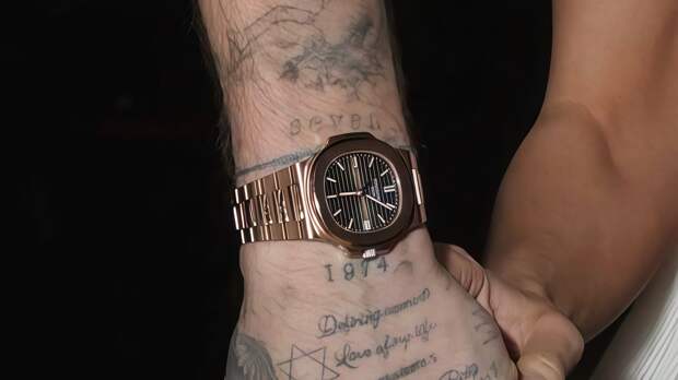 Бруклина Бекхэма осудили за выход в свет в часах от отца за 23 миллиона рублей