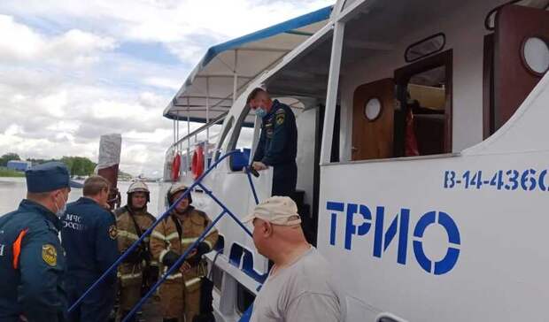 Прокуратура начала проверку после инцидента с теплоходом в Казани