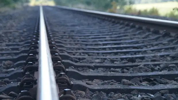 Ильхам Алиев обсудил с вице-премьером РФ железную дорогу в Армению