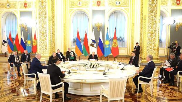 На саммите ЕАЭС решили начать переговоры с Монголией о торговом соглашении