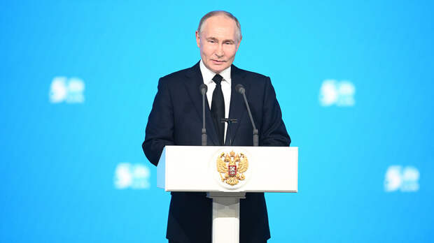 «Набрана сильная динамика»: Путин заявил об укреплении позитивных тенденций в экономике России