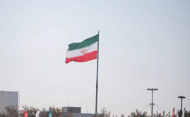 Иран заявил об очередном нападении на начальную школу