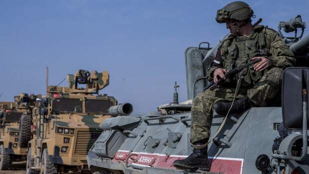 Российские и турецкие военные впервые начали патрулирование в районе сирийского Кобани