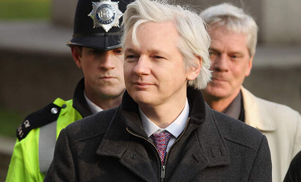 Джулиан Ассанж выдан британской полиции