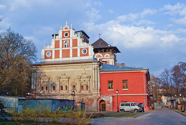 Гости экскурсии познакомятся с многовековой историей обители/wikimedia.org