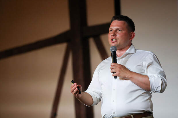 Польский политик решил купить оружие для защиты семьи от украинцев