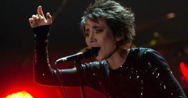 Певица Земфира* поставила карьеру на паузу