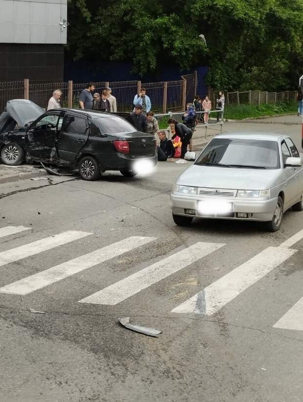 ДТП с пятью пострадавшими произошло в Ижевске