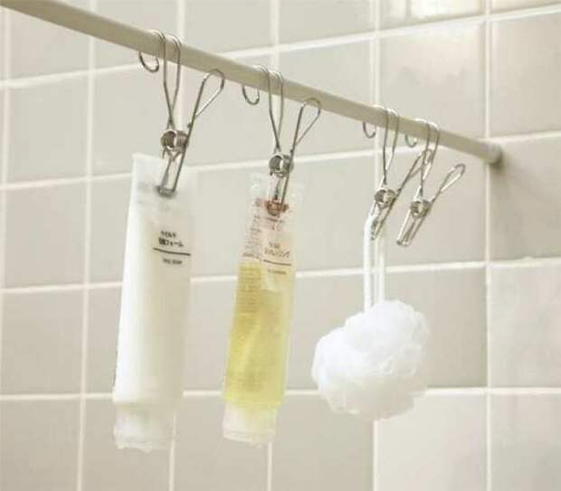 Фотография:  в стиле , Ванная, Декор интерьера, DIY, Декор, лайфхаки, как оформить маленькую ванную, интерьер маленькой ванной – фото на InMyRoom.ru