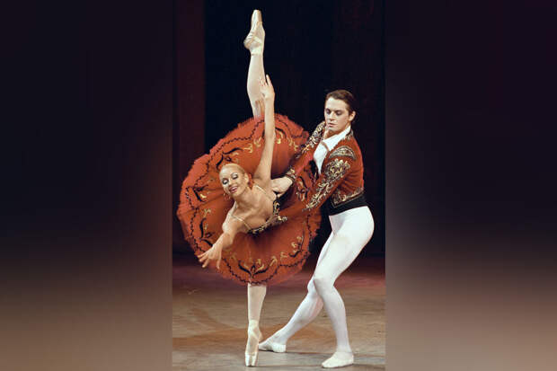 Волочкова призвала не хайпиться на ее имени и отказалась уходить со сцены