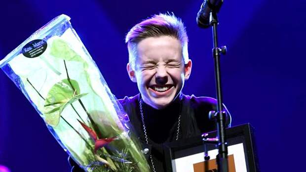 QX Gay Gaala järjestettiin nyt neljättä kertaa. 16-vuotias Tuure Boelius valittiin vuoden homoksi.