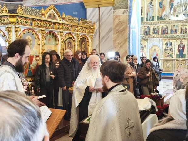 В Туле простились с легендарным журналистом и преподавателем Борисом Играевым