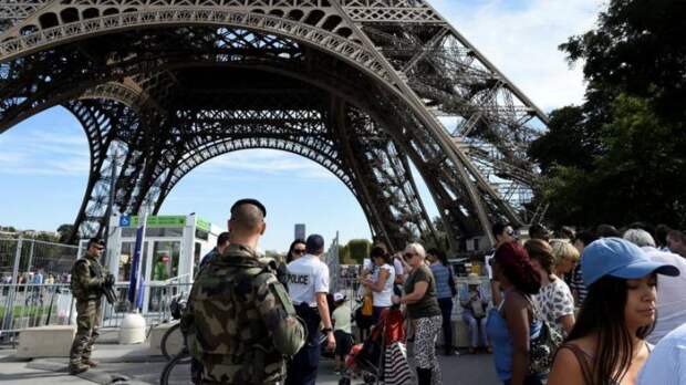 Мишень — Эйфелева башня. Почему Франция не может искоренить терроризм?