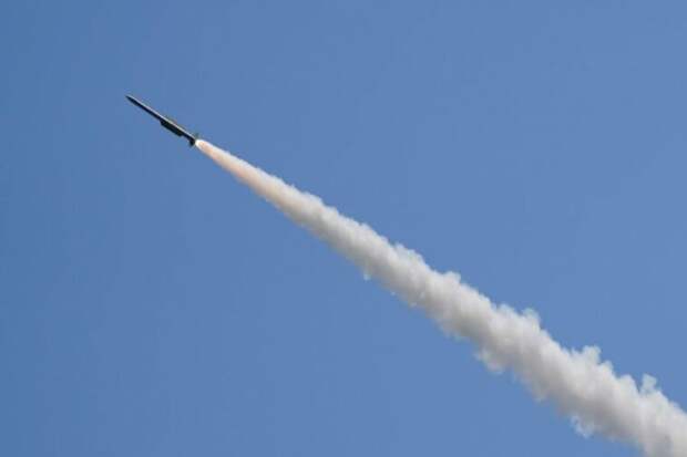 Уничтоженные крылатыми ракетами 13 складов с оружием США на Украине попали на фото (ФОТО)