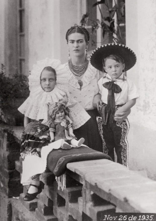 Фрида со своими племянниками Изольдой и Антонио Пинело Кало.